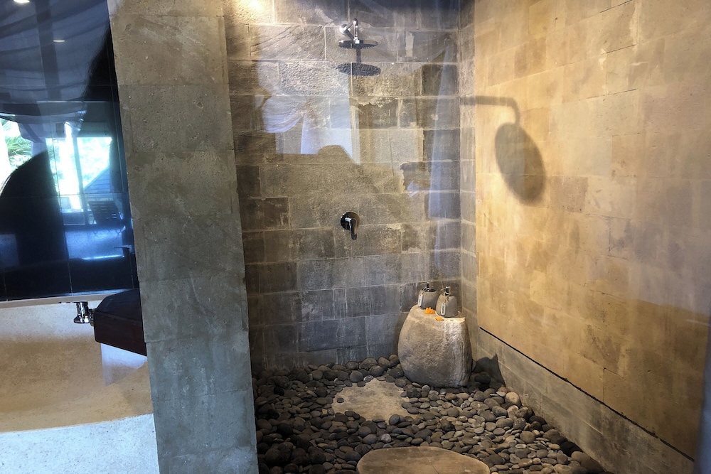 Exclusive Villa photo 3