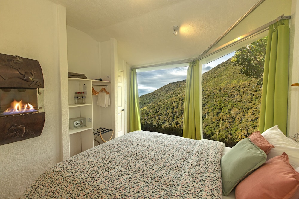 4-Person Superior Bungalow