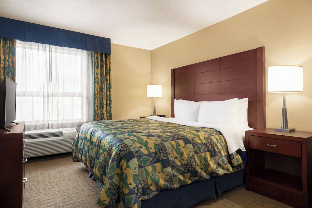 Room, Multiple Beds, Non Smoking