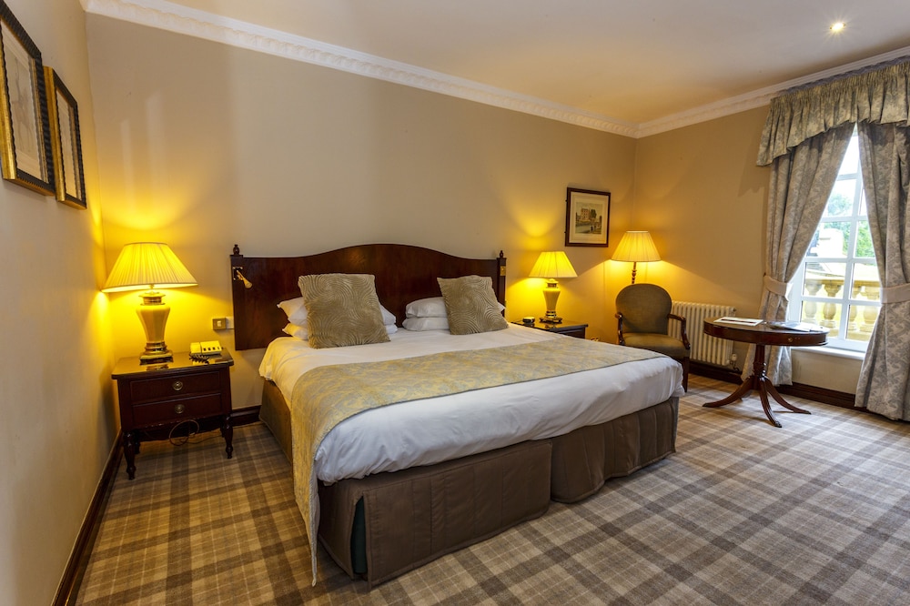 Deluxe Double or Twin Room - Photo 1
