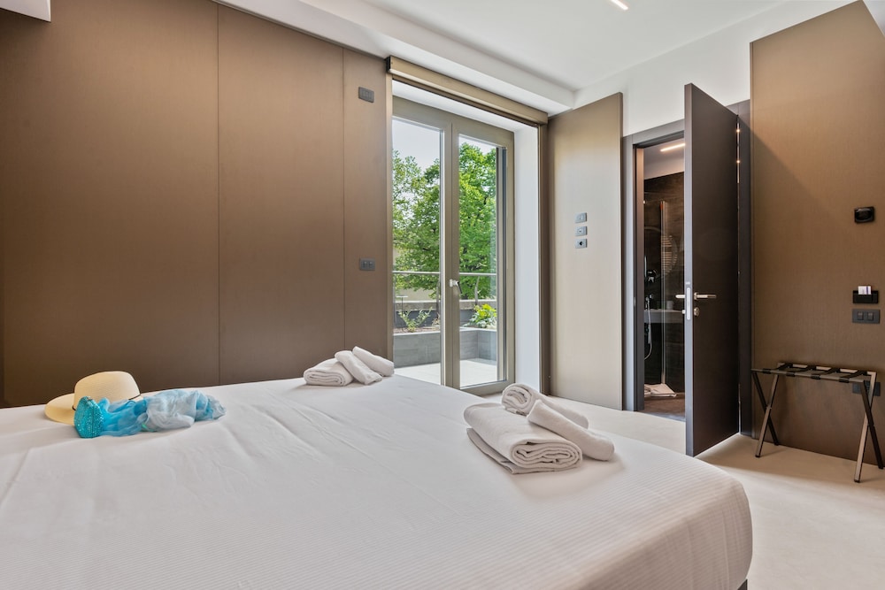 Superior Double Room Single Use photo 2