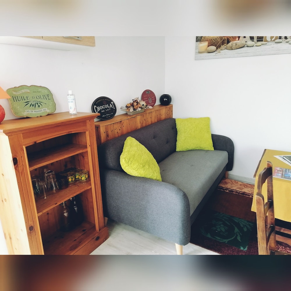 Apartment, Private Bathroom, Garden View (Le VIGNEMALE) photo 3