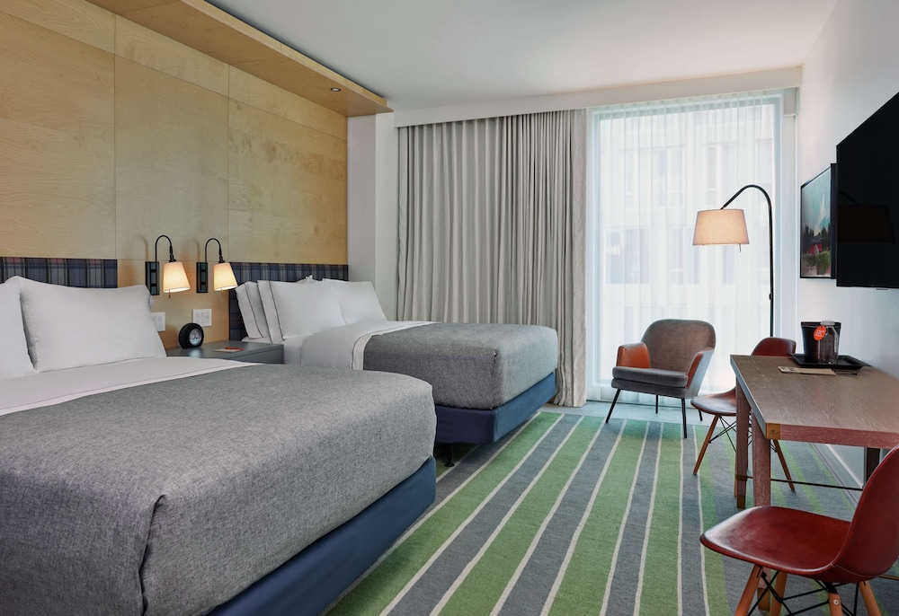 Room, 2 Queen Beds (Accessible Mobility & Hearing)