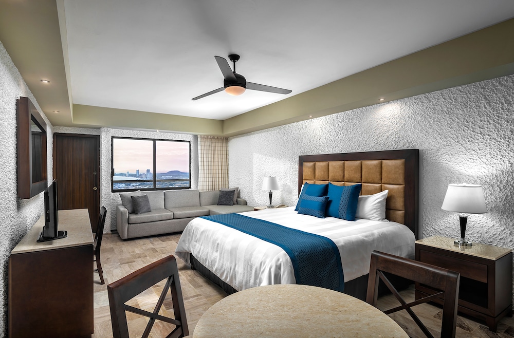 Luxury Room - Photo 3