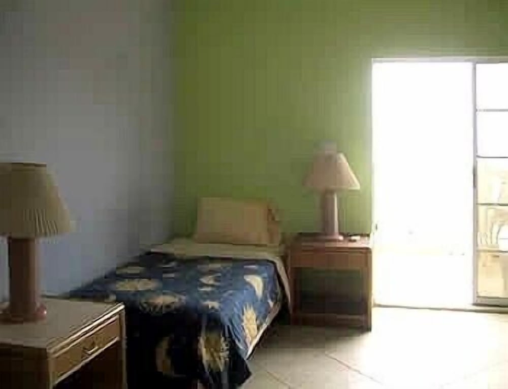 Deluxe Suite, 1 Bedroom, Balcony photo 3