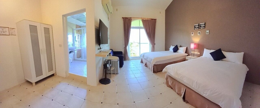 Standard Quadruple Room, 2 Double Beds