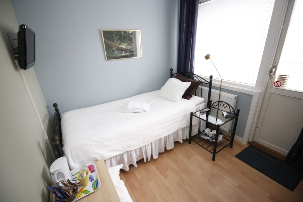 Basic Room, 1 Twin Bed photo 2
