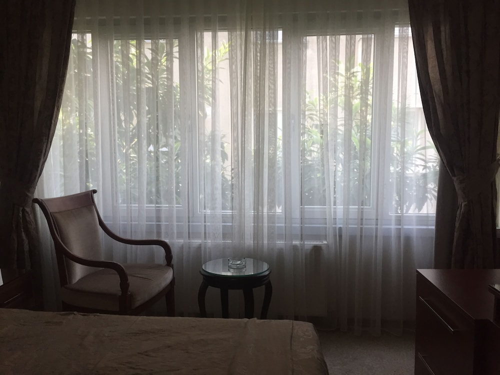 Standard Double Room photo 3