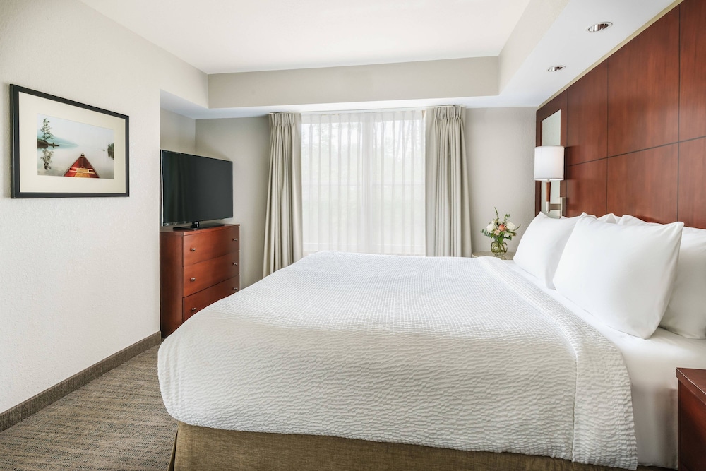 Suite, 1 Bedroom - Photo 3