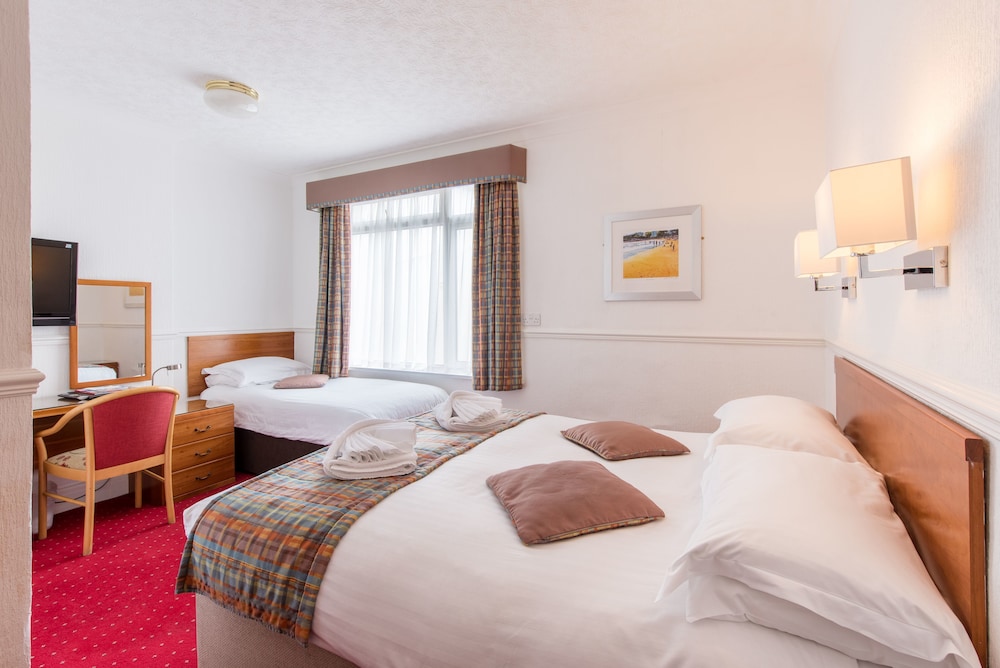 Classic Triple Room (for 3) photo 1