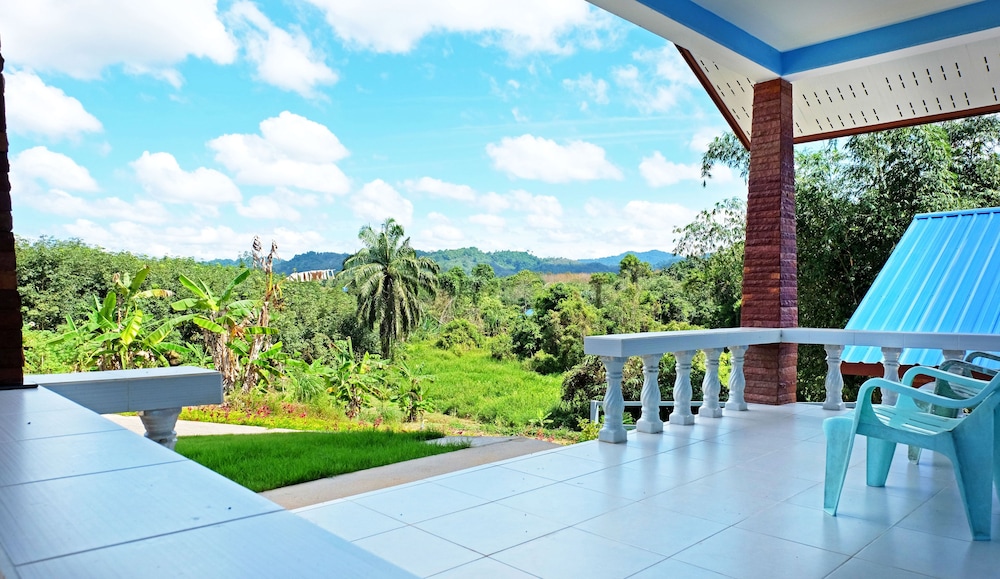 Villa with Mountain View photo 2