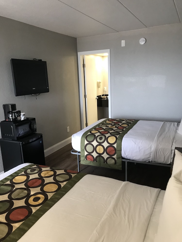 Standard Room, 2 Double Beds, Ocean View photo 2