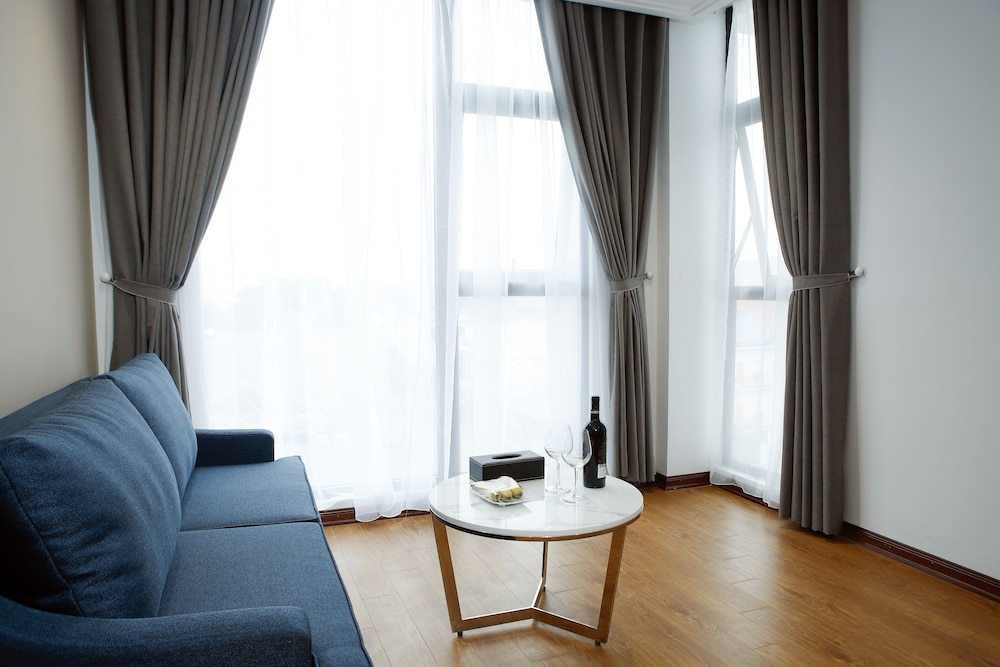 Luxury Suite, City View photo 2