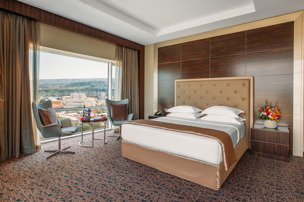 Premium Room, 1 Queen Bed photo 1