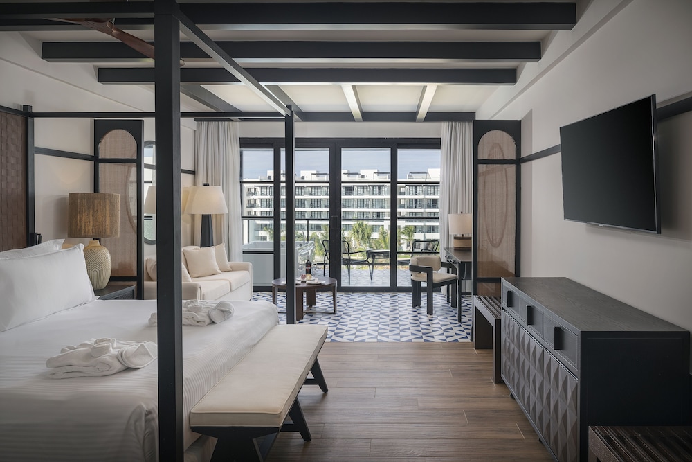 Privilege Junior Suite Ocean Front - Photo 1