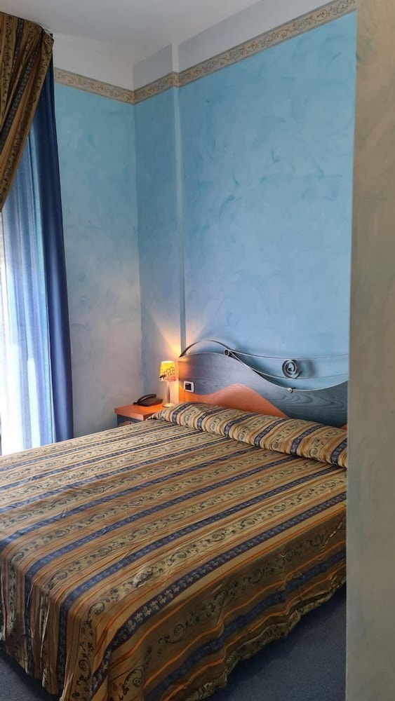 Comfort Double or Twin Room photo 3