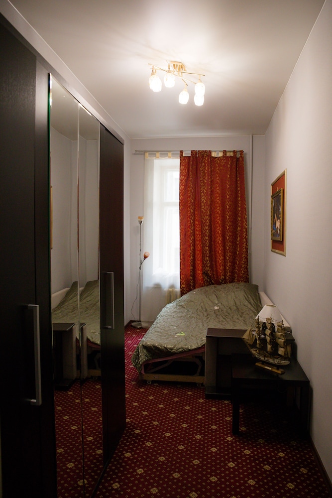 Basic Room photo 2