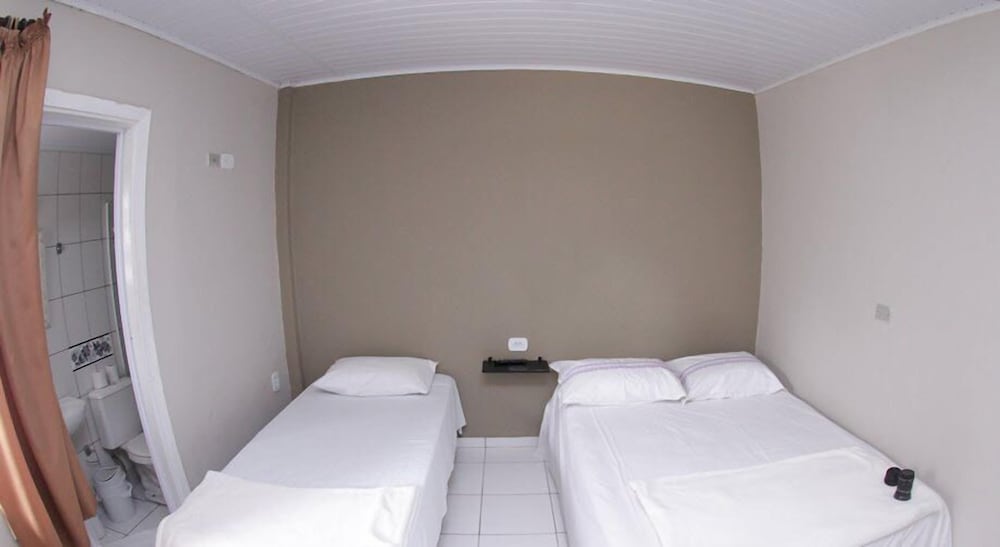 Standard Triple Room photo 2