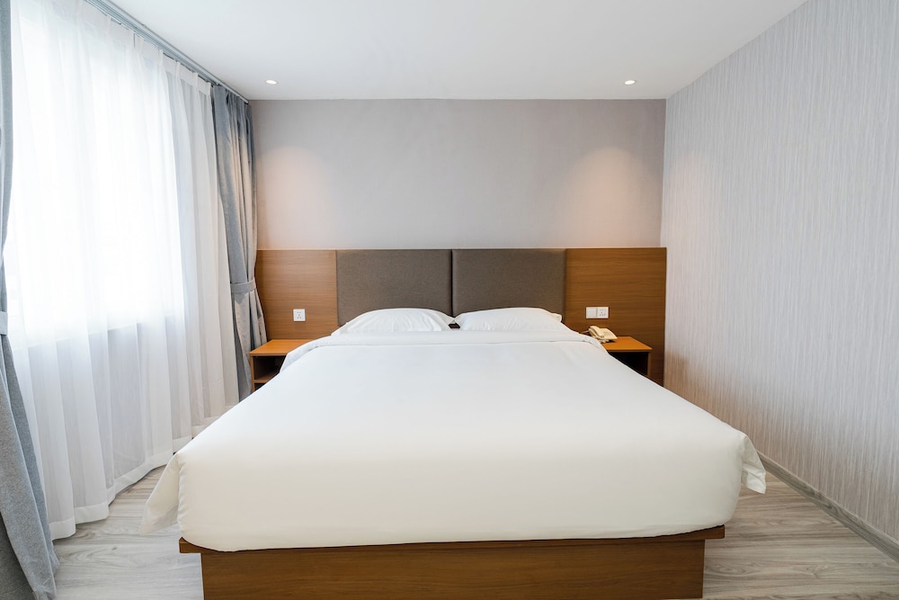 Economy Double Room - Photo 2