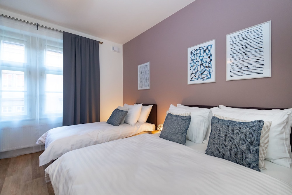 Family Apartment, Multiple Beds