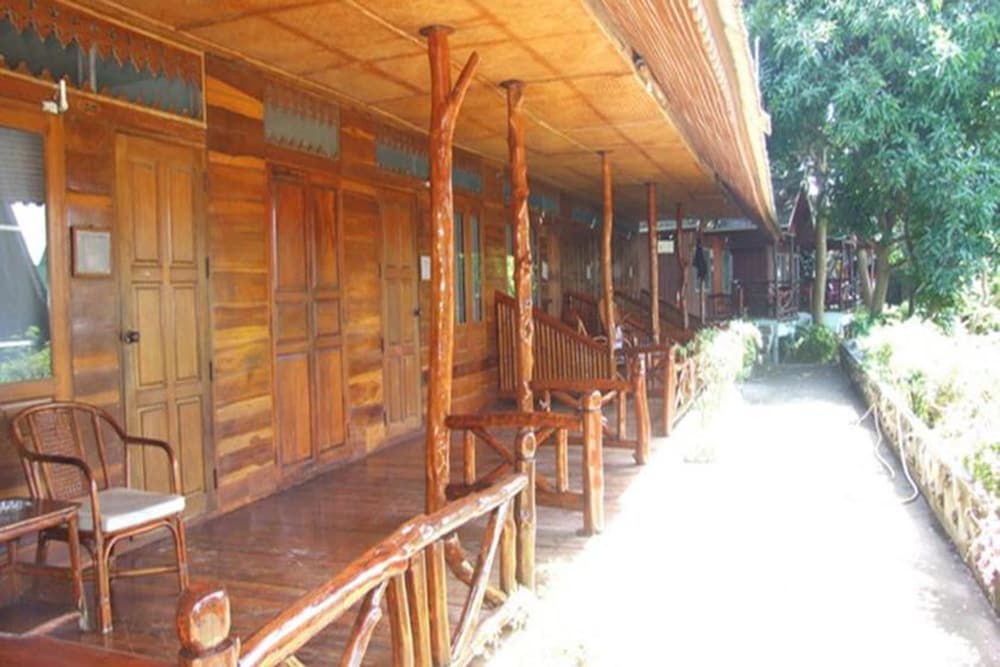 Building Room photo 3
