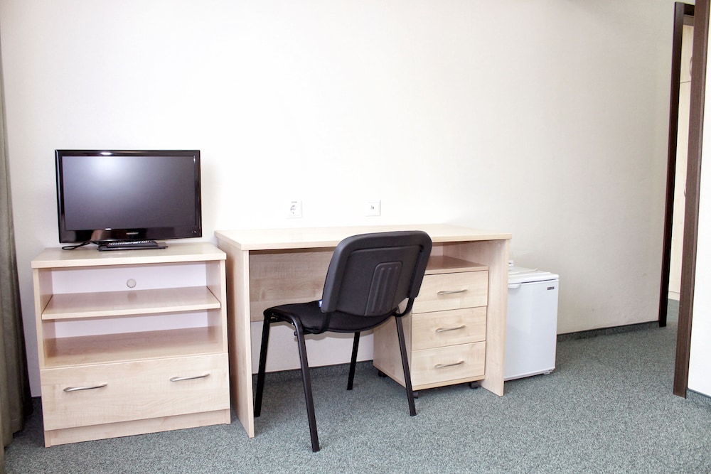 Standard Twin Room, Accessible photo 2