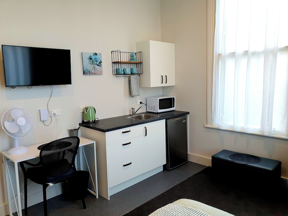 Superior Single Room, Garden View