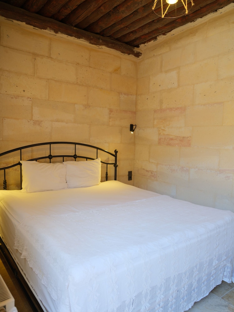 Basic Double Room - Photo 5