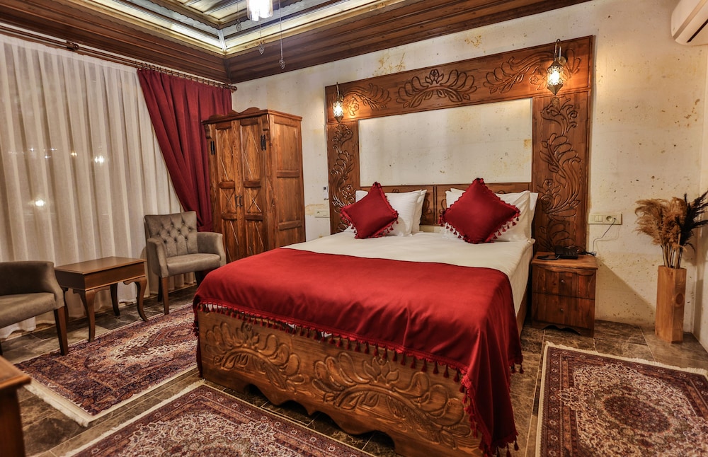 Deluxe Room (Private Garden) - Photo 3