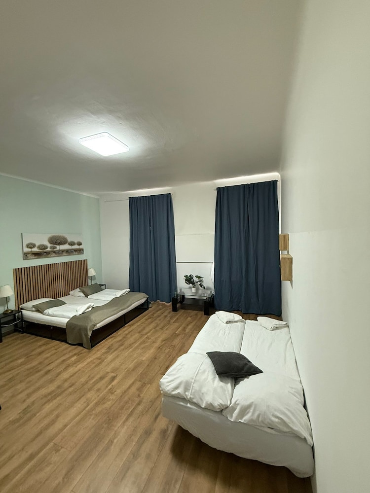 Basic Apartment