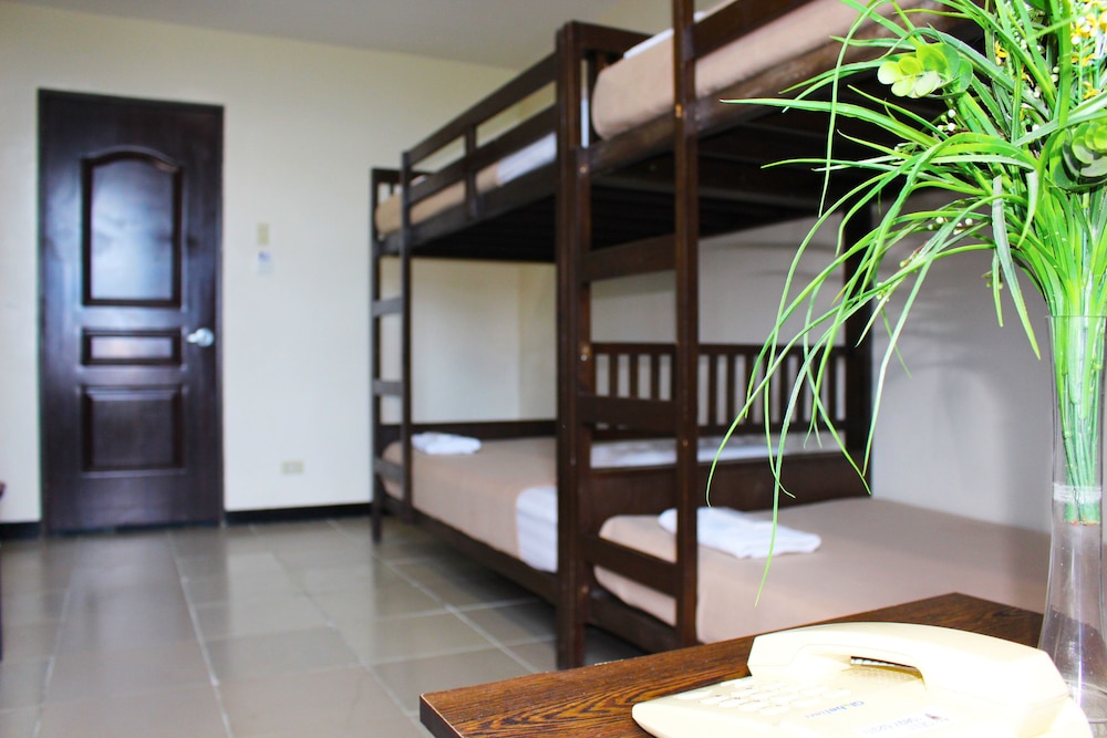 Standard Quadruple Room photo 2