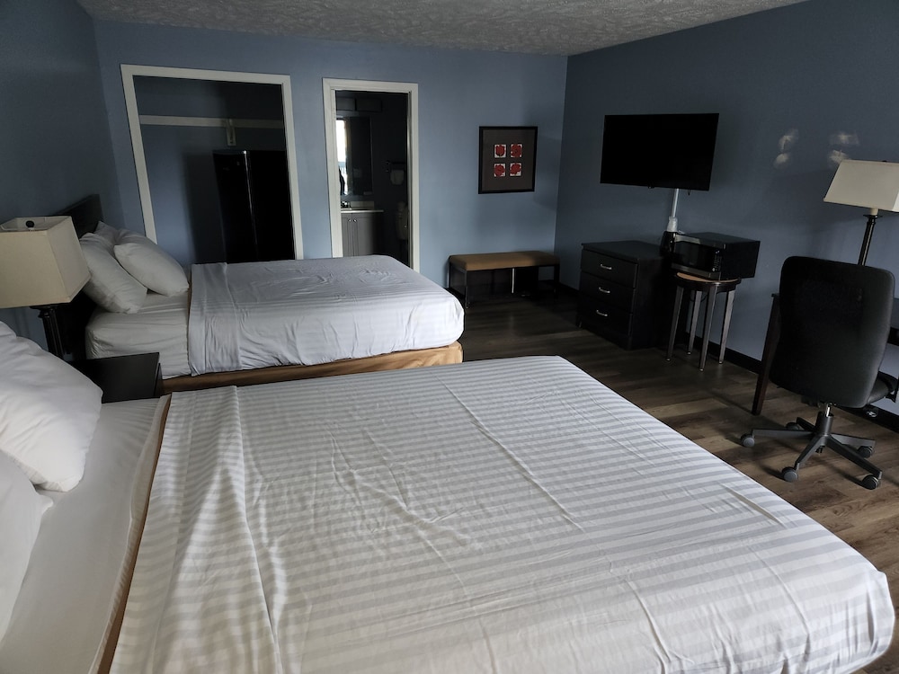 Basic Double Room photo 3