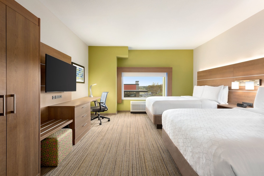 Standard Room, 2 Queen Beds, Accessible Bathtub (Communications, Accessible Tub) - Photo 1