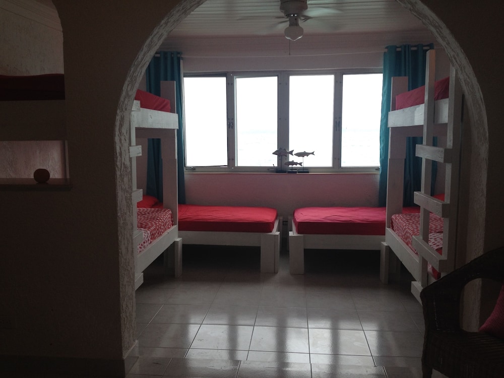 Standard Shared Dormitory, Men Only, Non Smoking