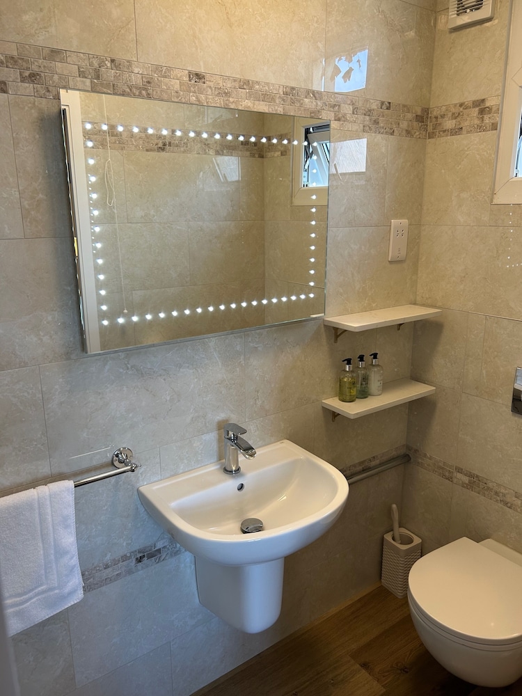 Deluxe Double Room - Photo 5