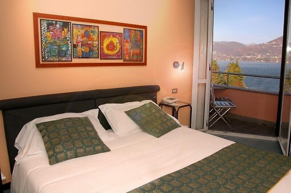 Comfort Triple Room, Balcony, Lake View photo 3