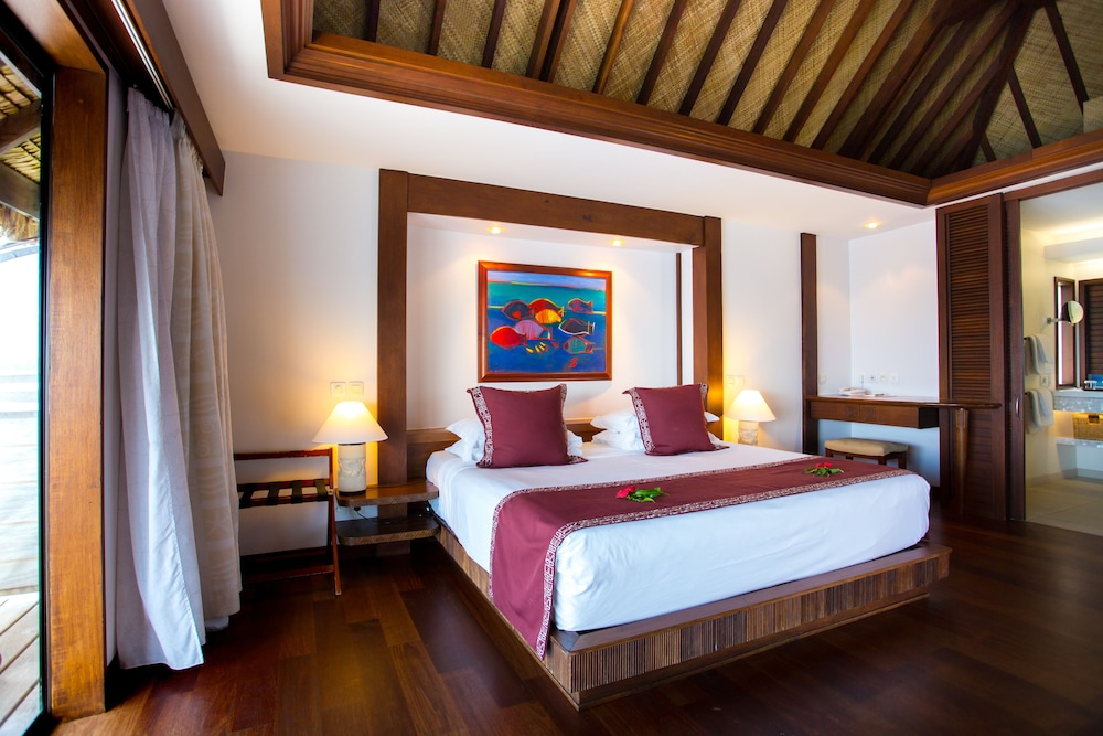 Overwater bungalow - Photo 8