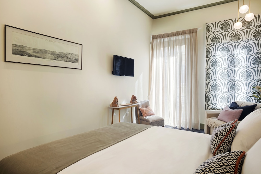 Deluxe Triple Room photo 2