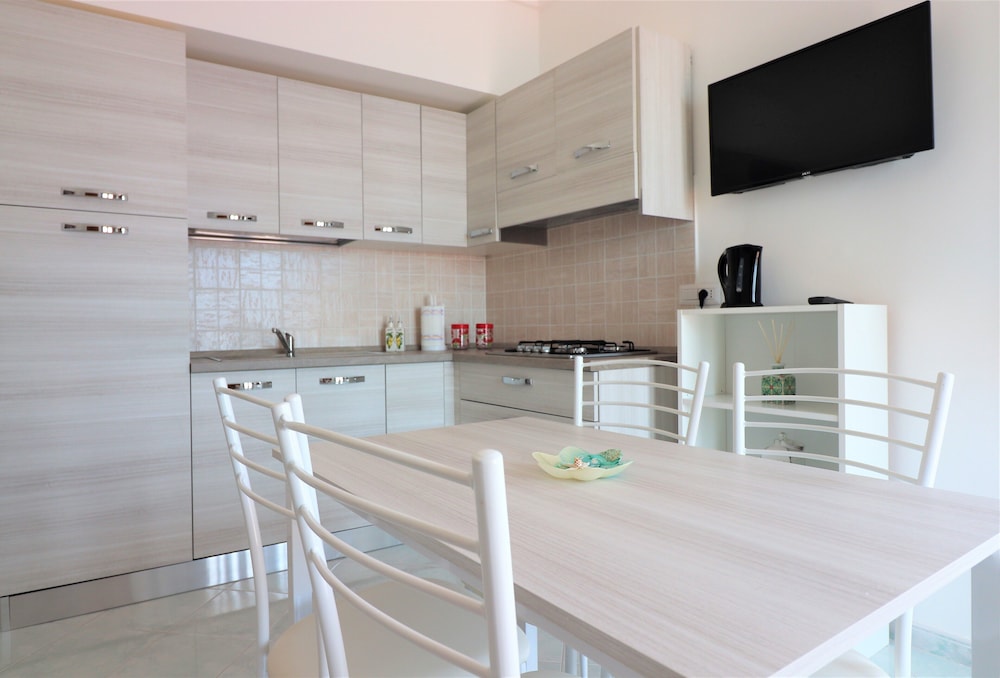 Panoramic House photo 2