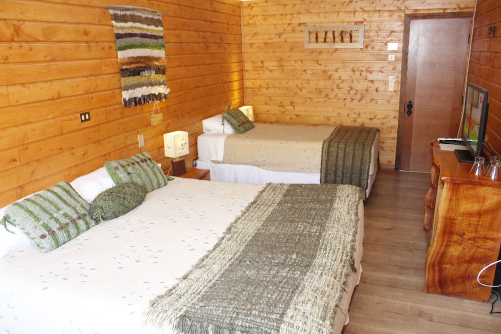 Triple Room, 1 Bedroom, Private Bathroom photo 3