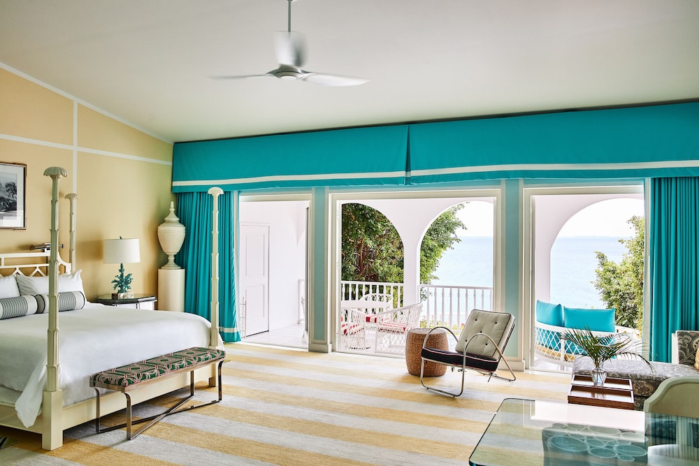 Ocean Front Two Bedroom Suite K/Q photo 1