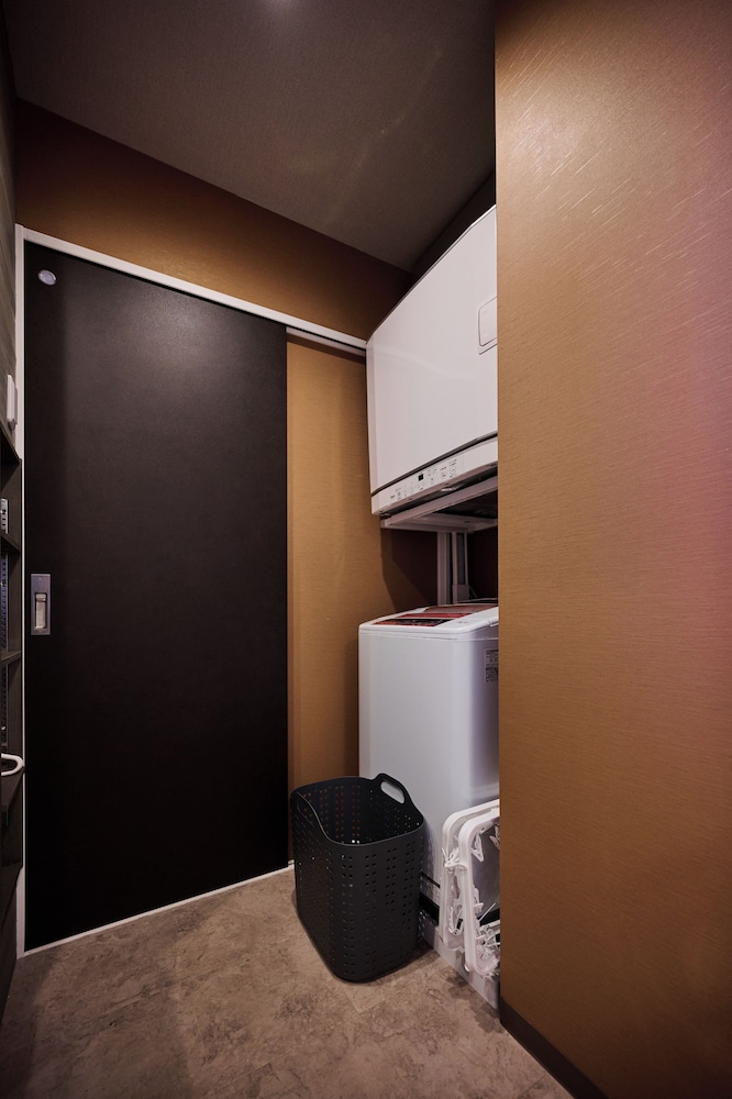 Luxury Condo photo 2