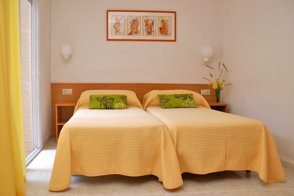 One-Bedroom Apartment (2 Adults) photo 2