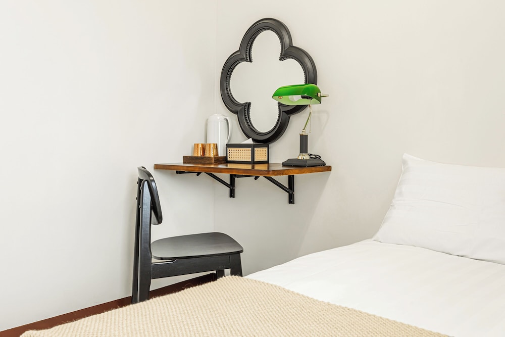 Two-Bedroom Suite - Photo 7