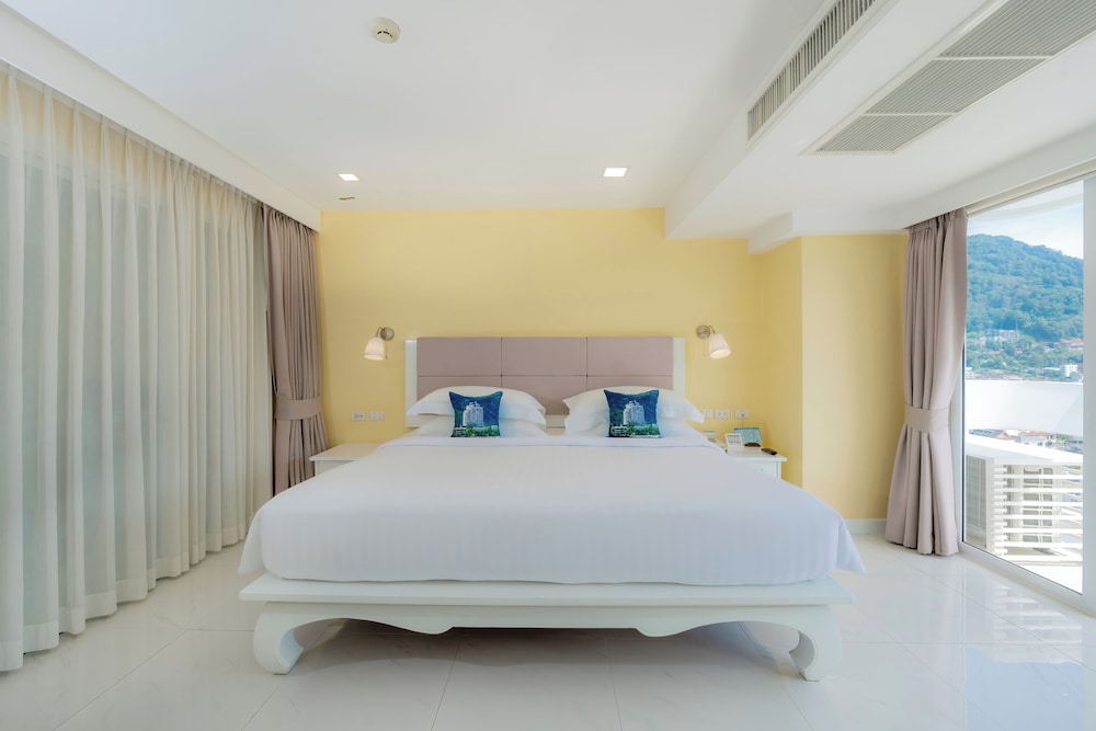 Royal Suite, 2 Bedrooms, Sea View - Photo 7