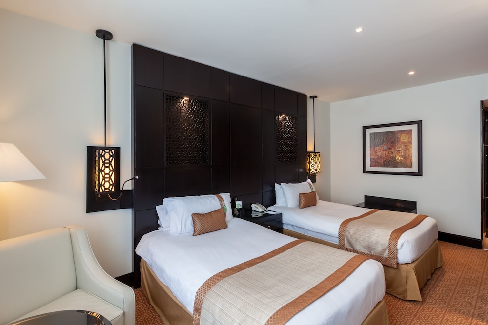 Standard Room, 2 Twin Beds, Accessible, City View