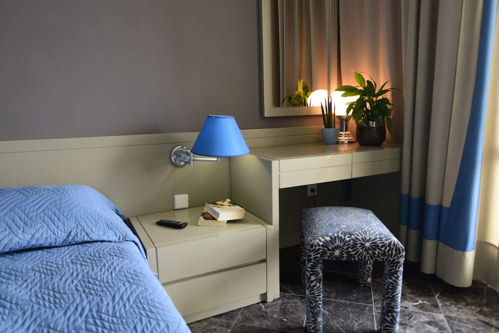Standard Double Room photo 2