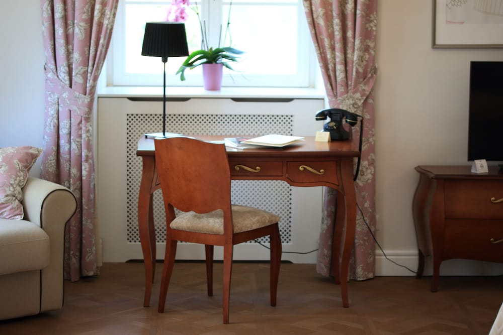 Suite (Grofski) photo 2