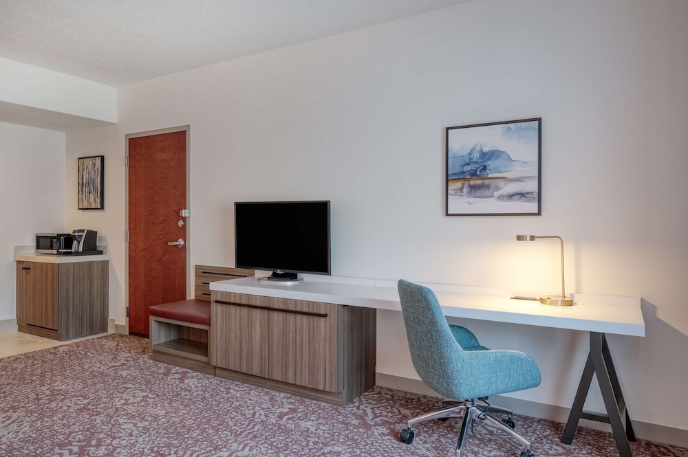 Room, Accessible photo 1