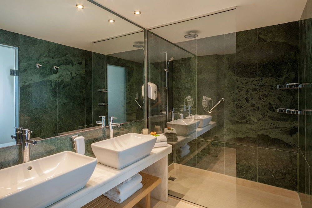 Suite, Private Pool photo 3